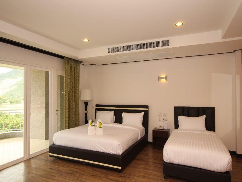 Hotel Kan Kanchanaburi City Exteriör bild